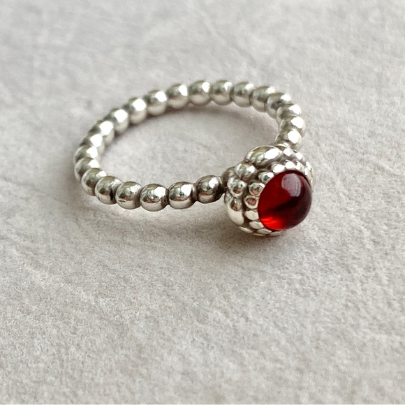 Pandora Birthday Blooms Ring - Picture 1 of 3